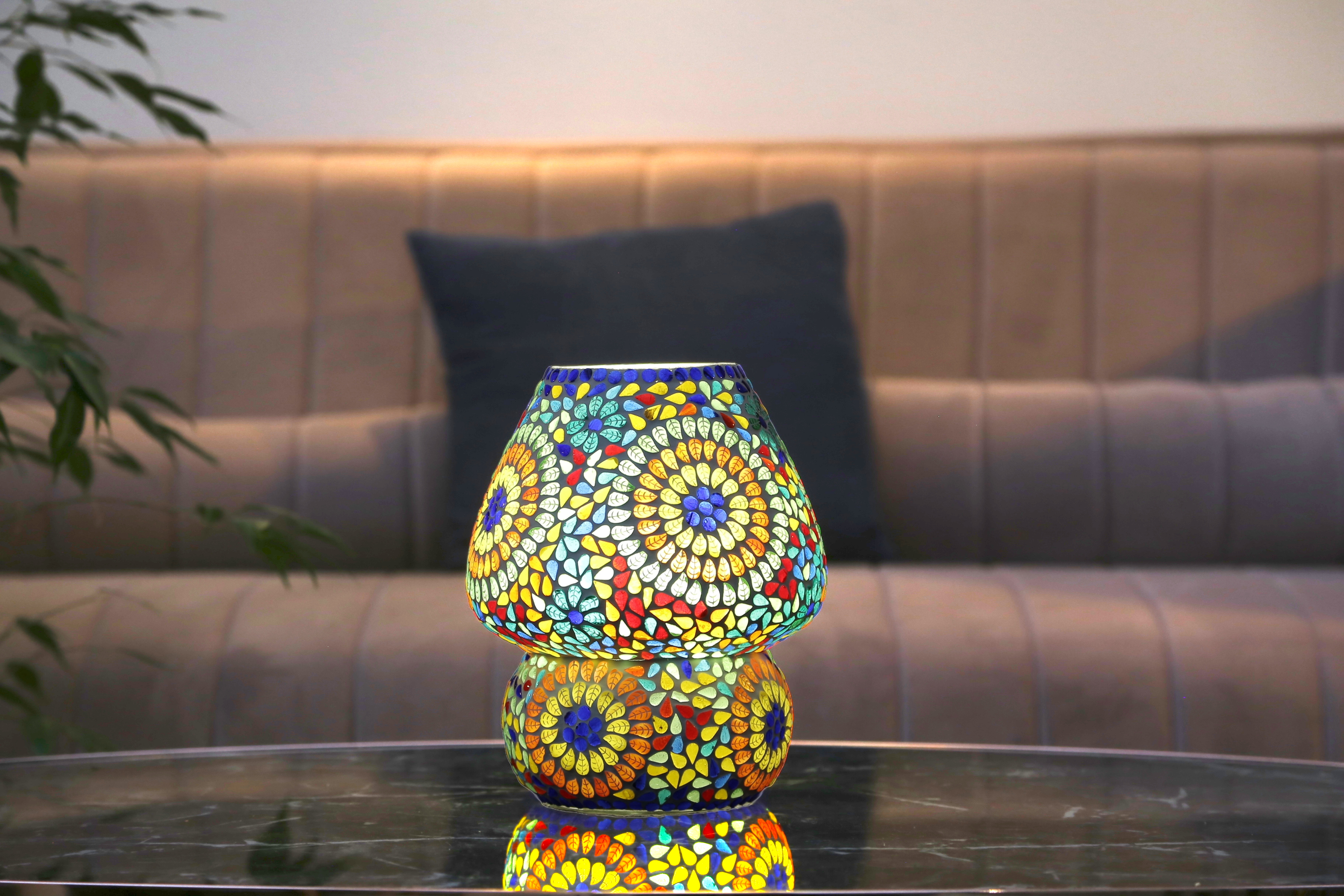 Mushroom_mosaic_lamp